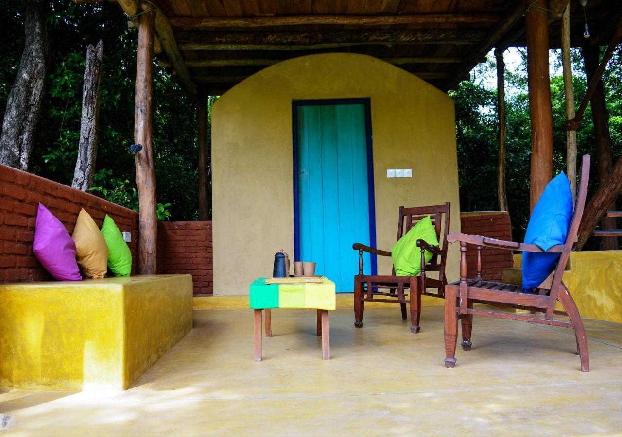 Back Of Beyond - Wild Haven Villa Sigiriya Exterior photo